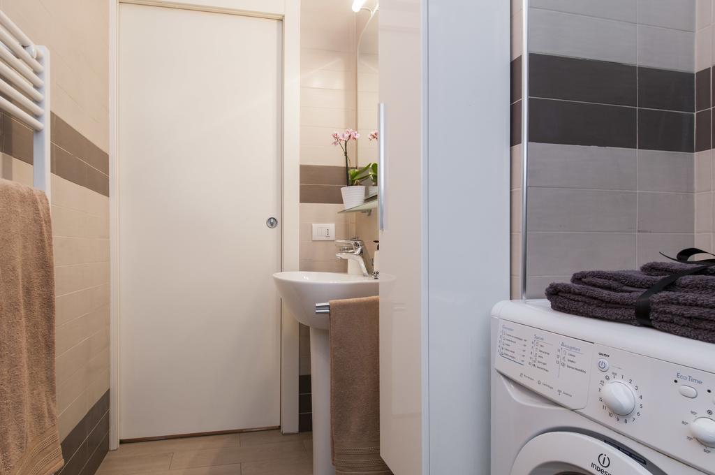 Ferienwohnung Golden House Milano Zimmer foto